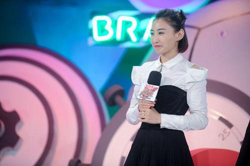 奥运蹦床公主何雯娜原来恐高 泪与笑背后是坚守