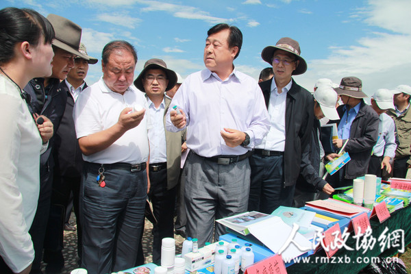 包虫病动物源头防控取得初步成效_副本1