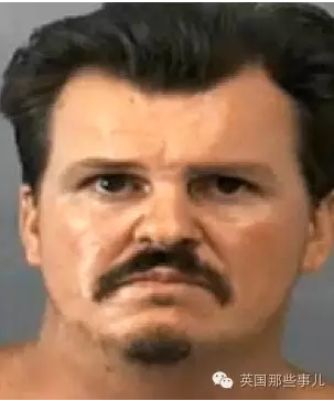 收藏的15000双鞋成就了她,却死在了