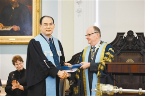 高长青当选英国爱丁堡皇家外科学院院士