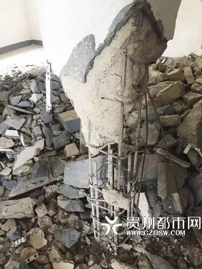 土豪买下单元楼第一层全部6套房 做出惊人之举