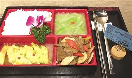 28天吃脱2万元 高价&ldquo;月子餐&rdquo; 究竟吊了谁的胃口？