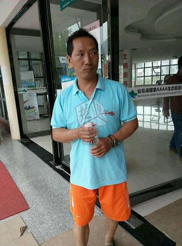 武汉游客勇救落水儿童 风景区奖励他终身免费游玩