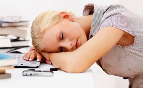 白领要如何减肥 久坐白领减肥的方法有哪些 白领怎么减肥效果好