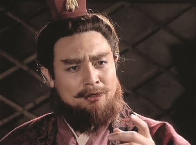 都说生子当如孙仲谋，但在货币方面，他真的不太在行。