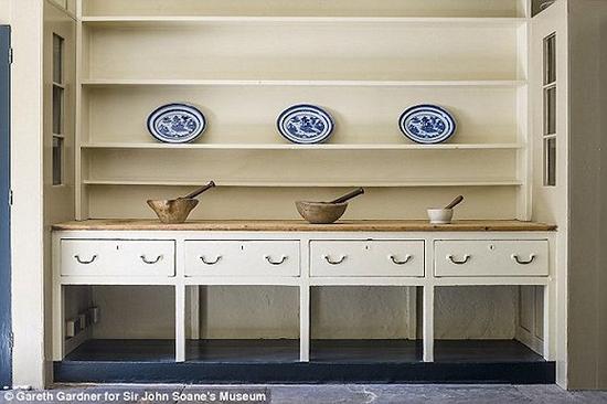 首次面向公众开放的厨房