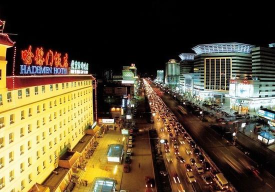 现在的崇文门大街