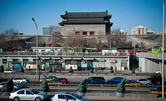 德胜门箭楼，幸存至今（图源 新京报 新浪新闻中心联合出品《城门变》，摄影 李飞）