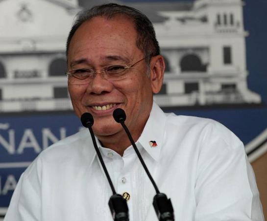 菲渔民重返黄岩岛捕鱼 菲总统府：未见中国船只