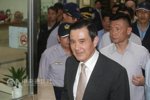 马英九被指泄密出庭应诉痛斥柯建铭：我没有犯罪