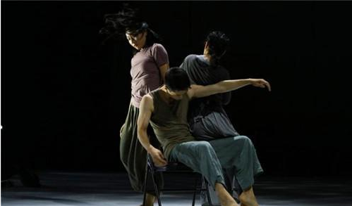 m当代美术馆：侯莹：当代舞蹈剧场《意外》首演现场