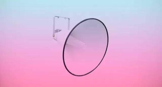 　　展览作品，吴鼎，《只有人们对上帝一无所知的时候才有可能无限的接近他》（Only when people are ignorant aboutthe God can they reach him as infinitely close as possible）。图片：致谢上海民生现代美术馆