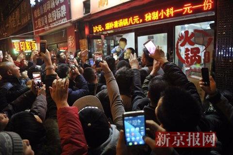 天津3岁女童被劫持6小时获救 店员回忆事件全程