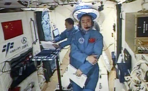 景海鹏陈冬今日回家5