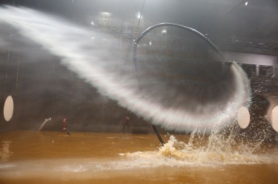 孙原＋彭禹，自由，装置，2009