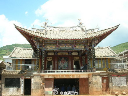 双廊古镇一清代始建的古戏台