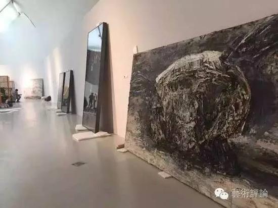 日前媒体发布的布展现场