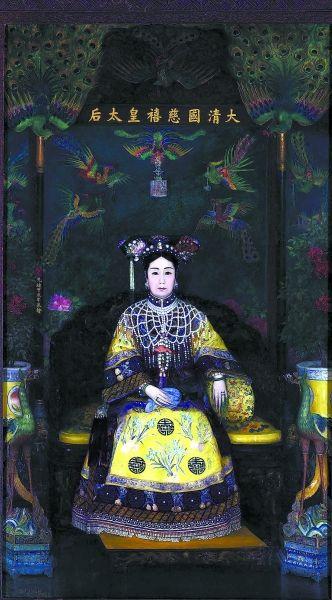 送往圣路易斯博览会的慈禧画像，现藏于美国华盛顿国家博物馆。