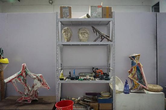 张立涛工作室一角