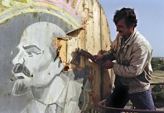 戈尔巴乔夫谈苏联解体25年：个人野心导致国家分裂