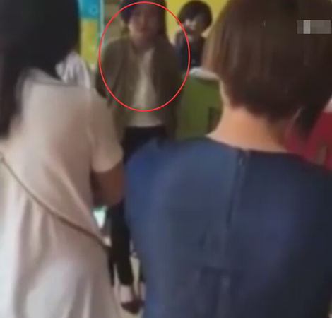 干部扇教师耳光2