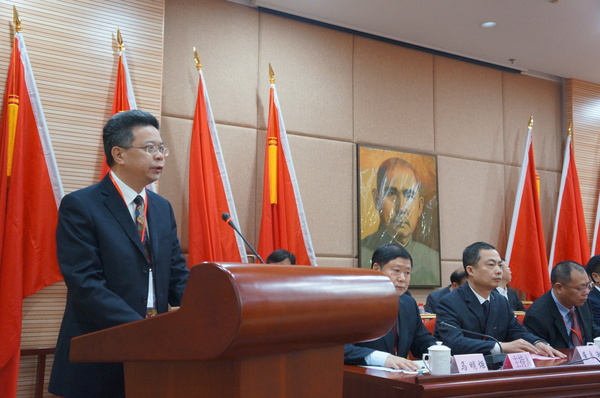 厦门市委常委林文生致辞。（记者 照宁摄）3