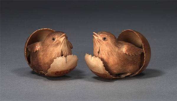 牙制脱壳鸡雏 清 骨角