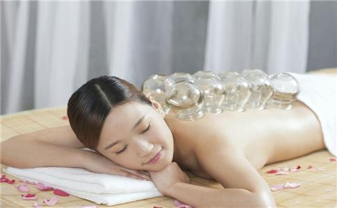祛湿气吃什么好 湿气重的表现有哪些 拔罐能祛湿气吗