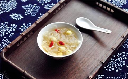 如何美白祛斑 美白祛斑怎么做 银耳有哪些功效