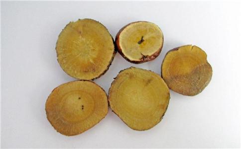 缓解胃痛吃什么 哪些中药能缓解胃痛 胃痛怎么办