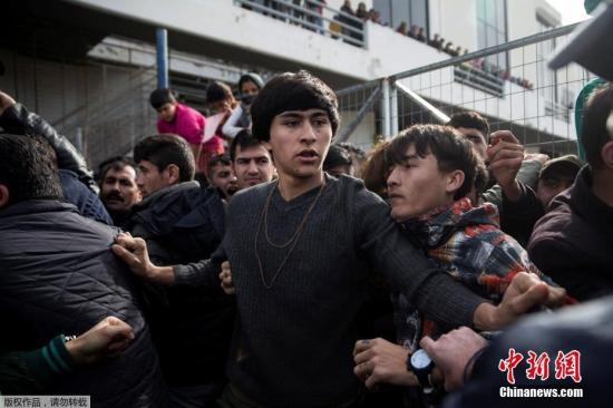 当 点击进入下一页