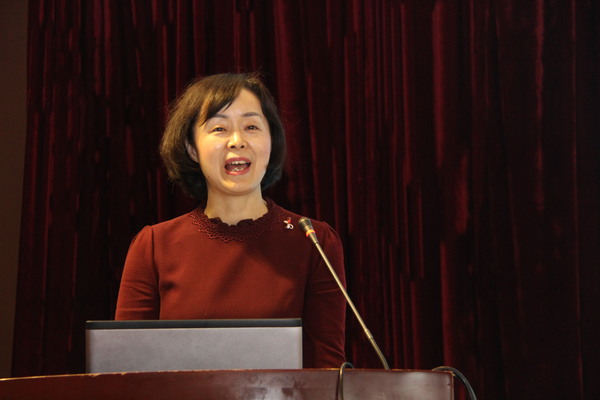 １０、湖南省妇幼保健院党委书记方超英做主题发言。吴琛　 摄影