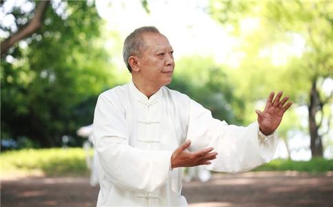 老人练气功有什么好处 练功后要注意什么 练气功的好处有哪些