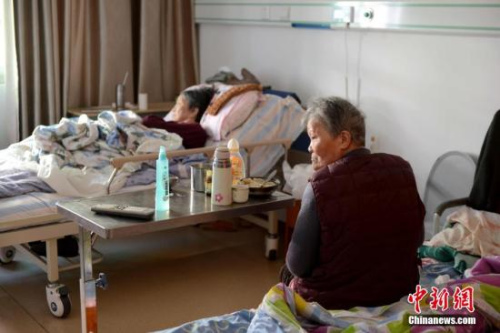 资料图：老人。王东明 摄