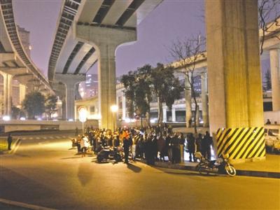 点击进入下一页