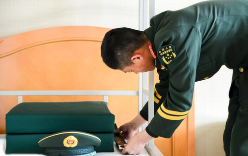 北京：全国两会在即 武警官兵进入两会时间2