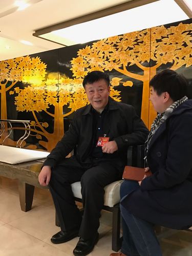 W020170303537056711628