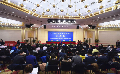 记者会会场全景_