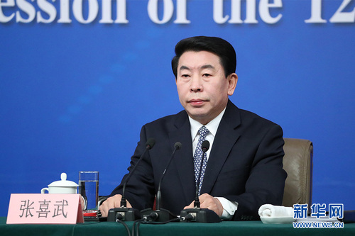 图为国务院国有资产监督管理委员会副主任张喜武