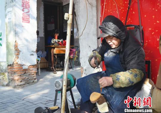 浙江湖州一夫妻无偿献血13年累计献血超3万毫升