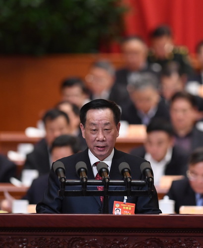 刘晓庄委员作《健康餐桌需政府有力作为》的发言