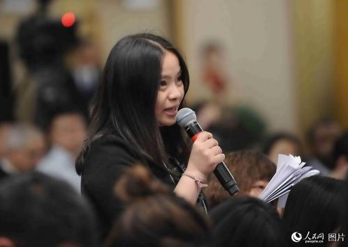 成都商报记者提问