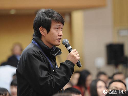 湖北日报记者提问