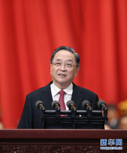 3月3日，中国人民政治协商会议第十二届全国委员会第五次会议在北京人民大会堂开幕。这是俞正声代表政协第十二届全国委员会常务委员会作工作报告。新华社记者 姚大伟 摄