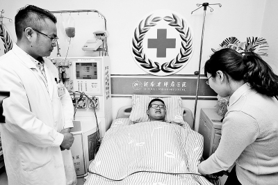 郑州暖男李楠成功捐“生命种子”救15岁白血病患者