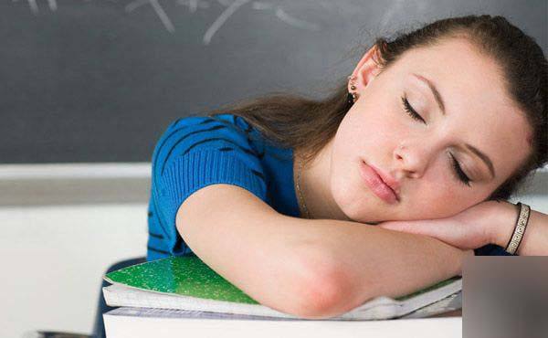 睡个好觉成青年人奢望