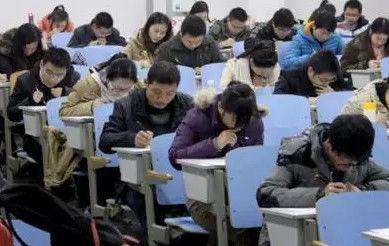 培训教师日工资五六千