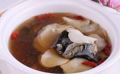 女人补气血吃什么好 补气血吃什么食物好 女人如何补气血