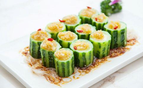 女人吃黄瓜有什么好处 黄瓜的功效与作用 吃黄瓜能美容吗