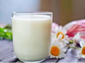 牛奶有助全面补充营养 这些禁忌需注意